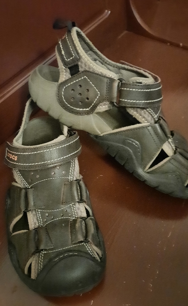 CROC saddles, active water shoes